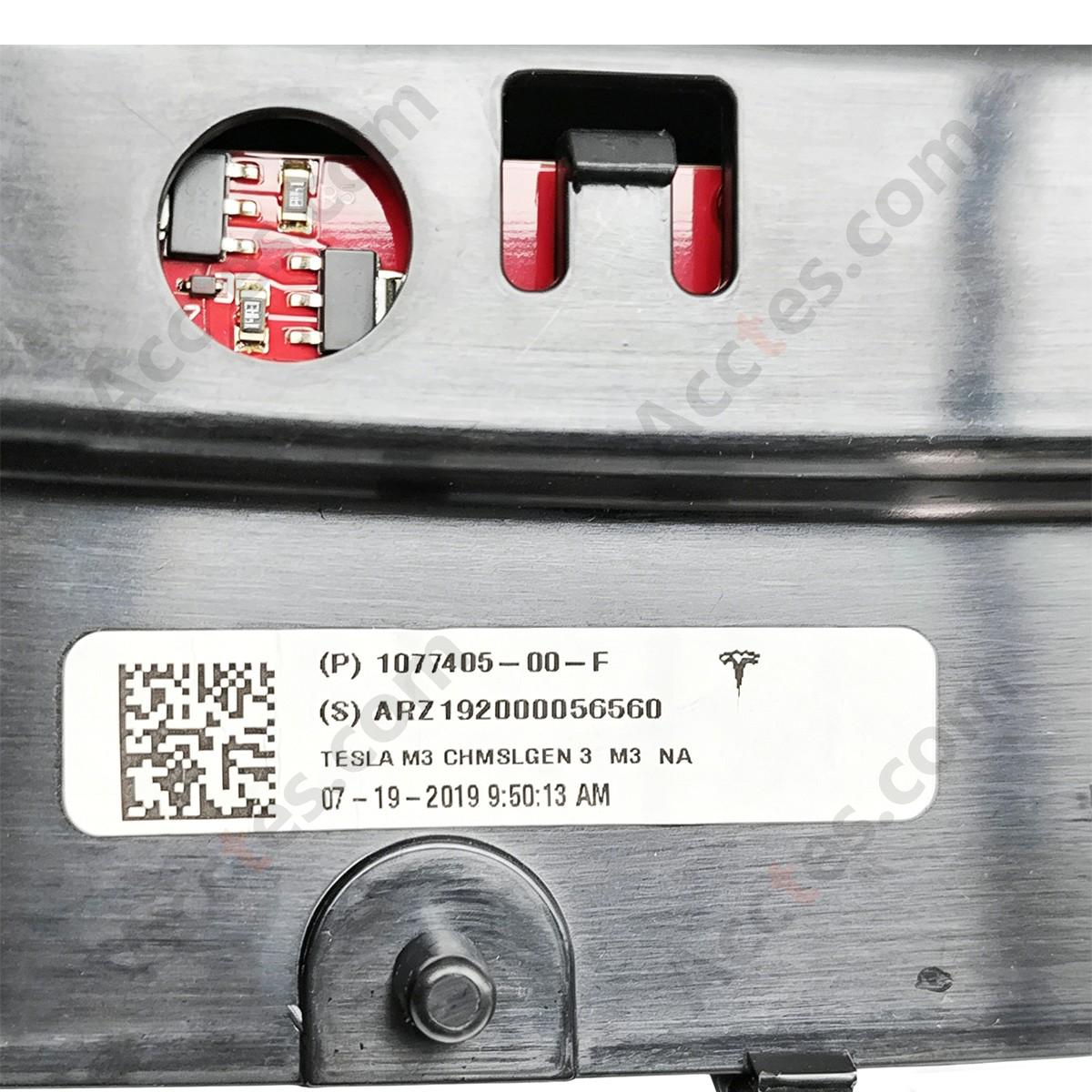 Tesla Model 3 Third Rear Brake Centre Light 1077405-00-F Electricity 340kW 2