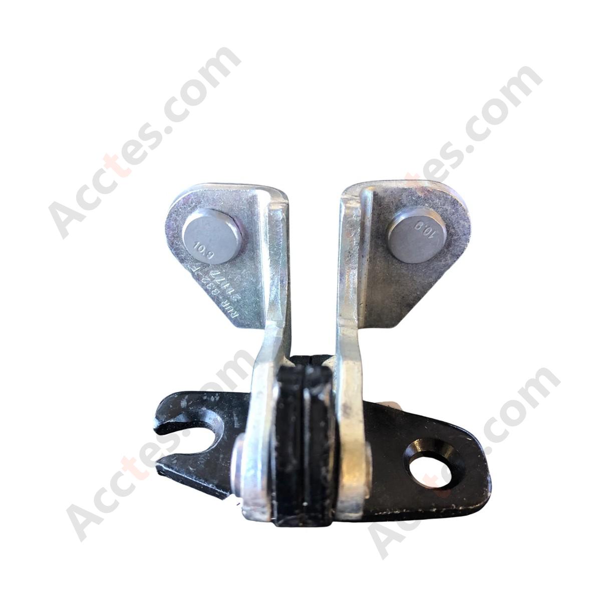 Rear Right Lower Door Hinge OEM 1091330-90-F For 2019 Tesla Model 3 Passenger Rear Bottom Door Swing Hinge