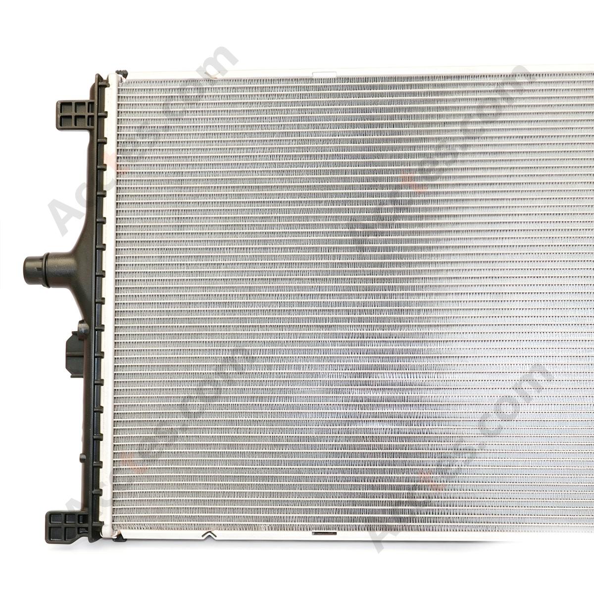 Radiator Cooling Water Tank Assembly Tesla Model 3 & 2021-2022 Model Y OEM 1494175-00-A