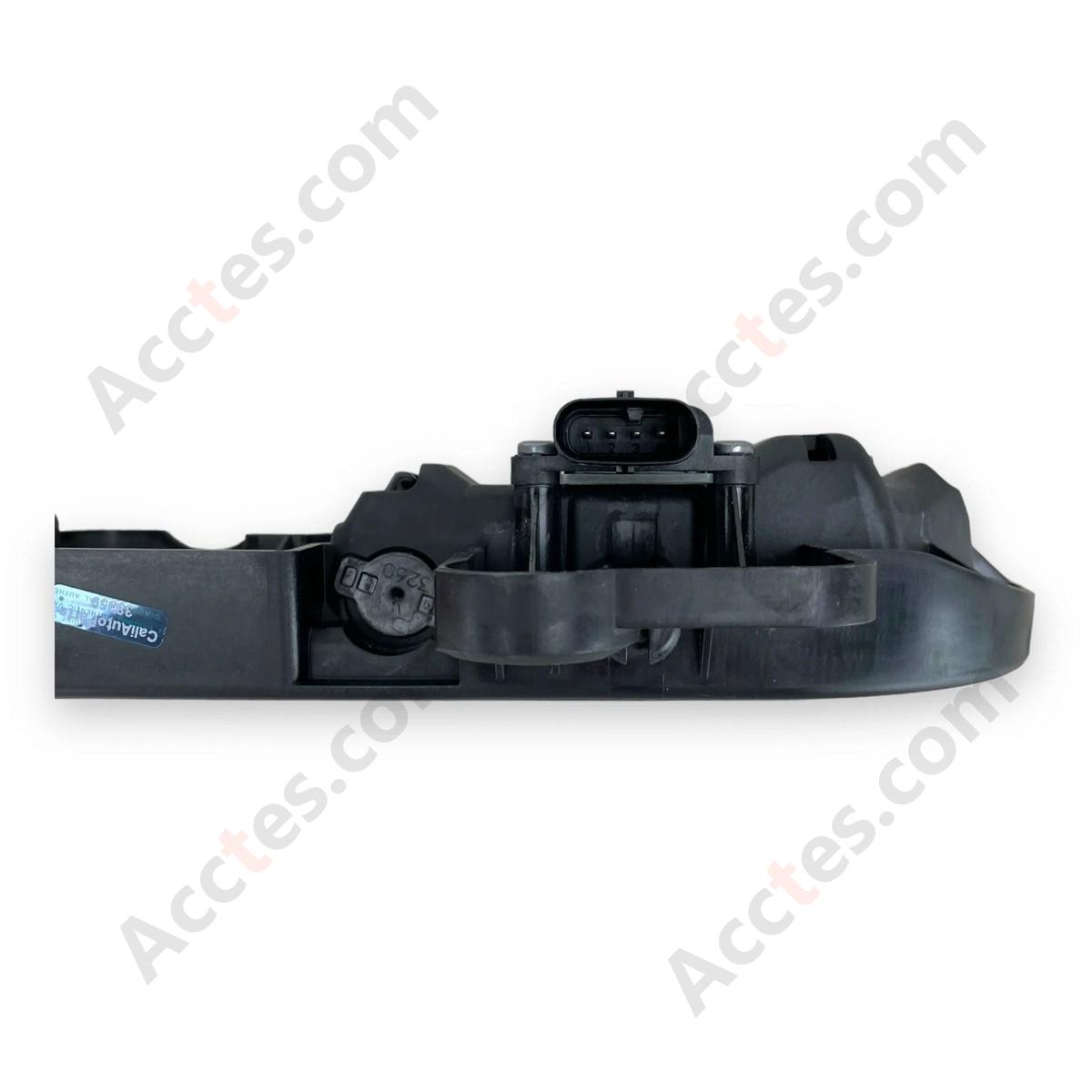 2020-2024 Tesla Model 3&Y front / rear right RH door handle OEM 1528115-00-B