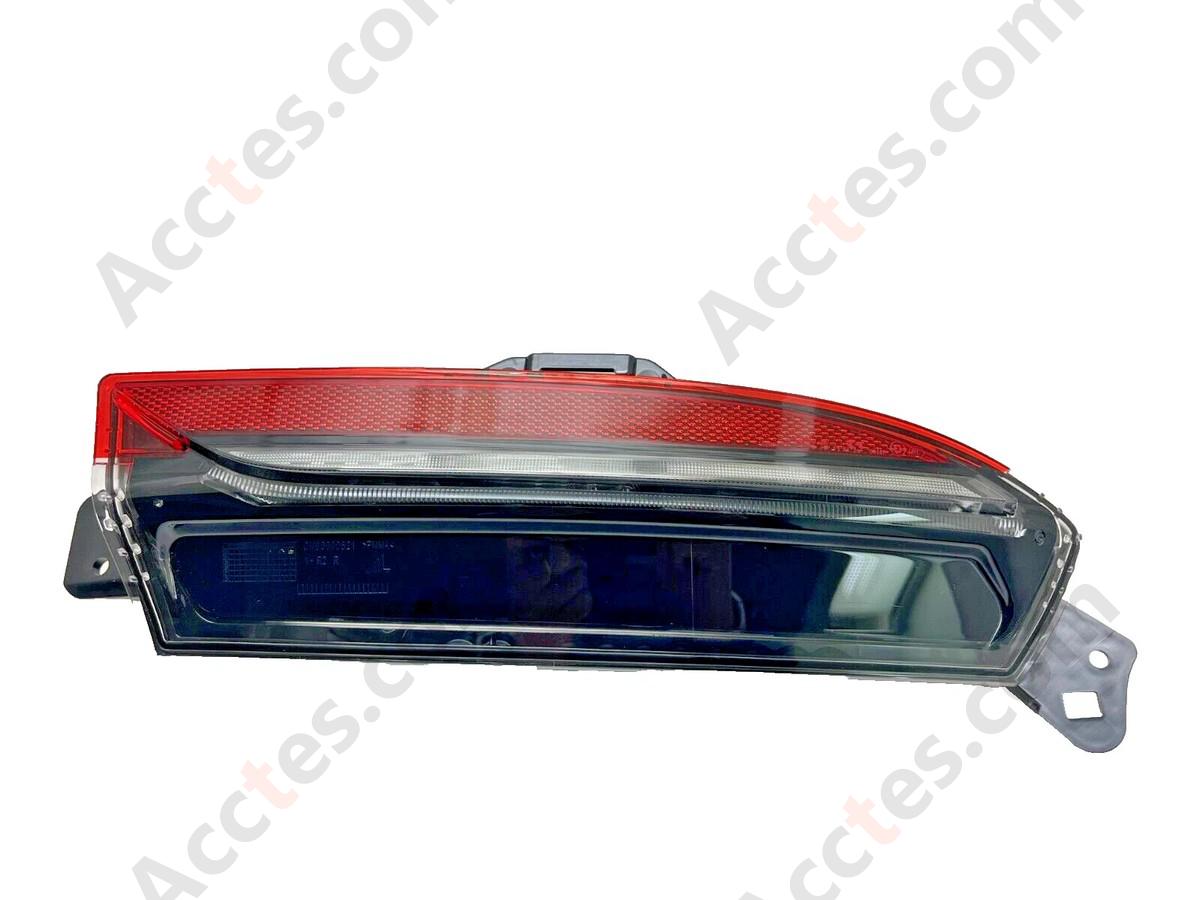 2024-2025 Tesla Model 3 Right Rear Bumper Fog Light  1712514-00-D OEM