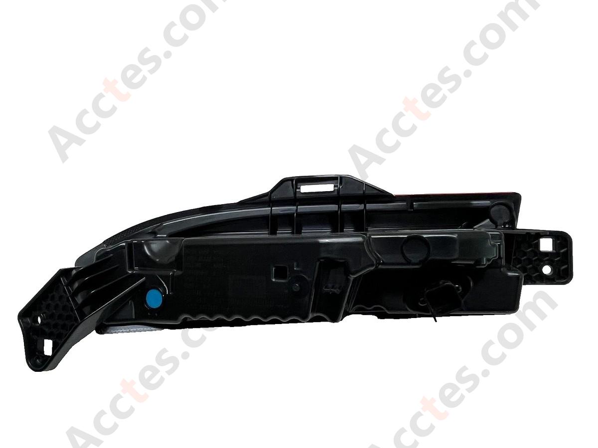 2024-2025 Tesla Model 3 Right Rear Bumper Fog Light  1712514-00-D OEM