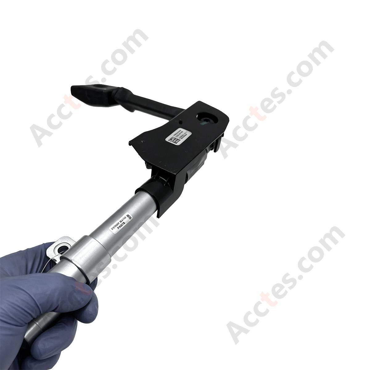 2012-2015 Model S Front Seat Belt Warning Device Pretensioner Left LH 1004532-00-B