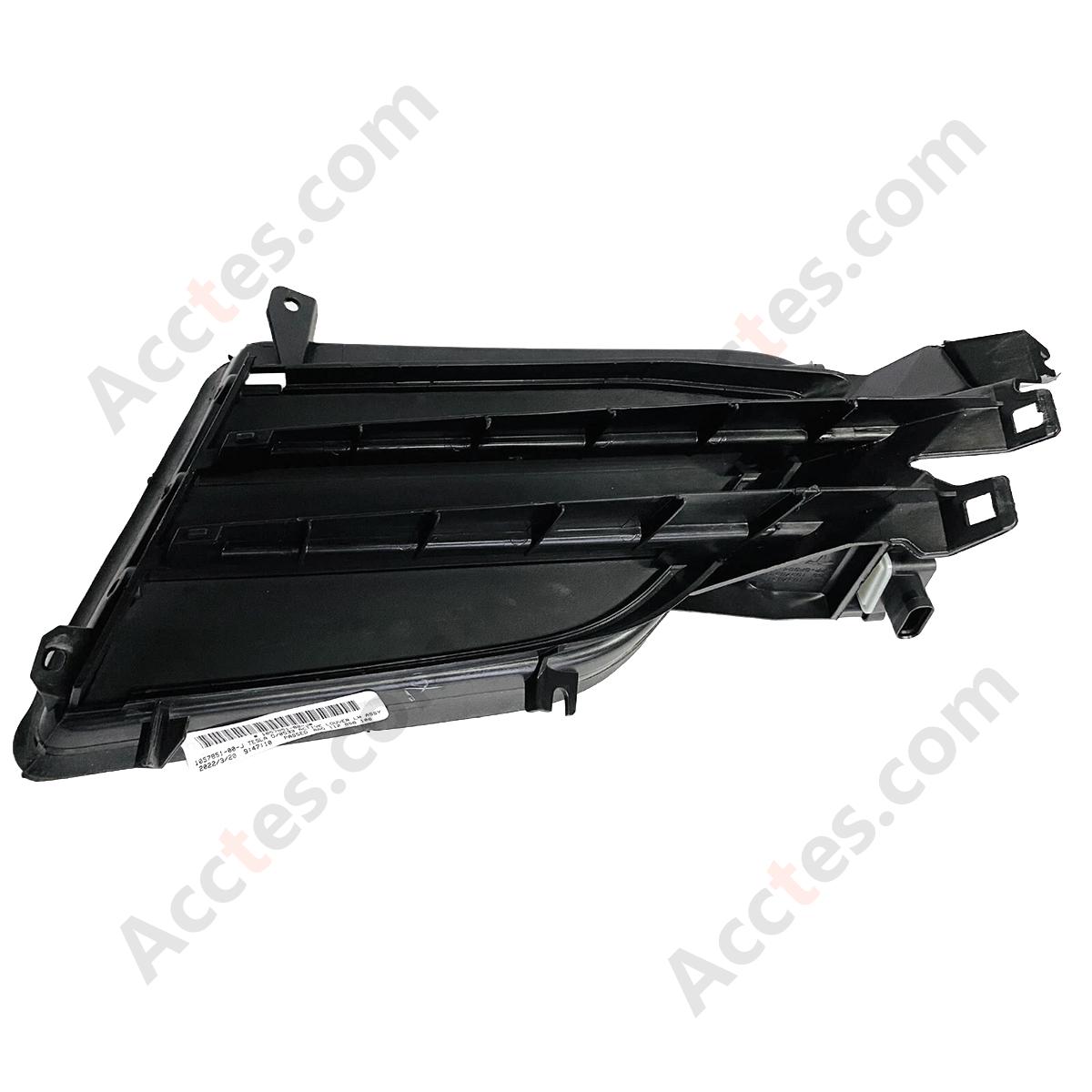 OEM Front Left Driver Rear Bumper Fog Lamp Frame Grille OE 1057851-00-J Fits 2016-2020 Tesla Model S