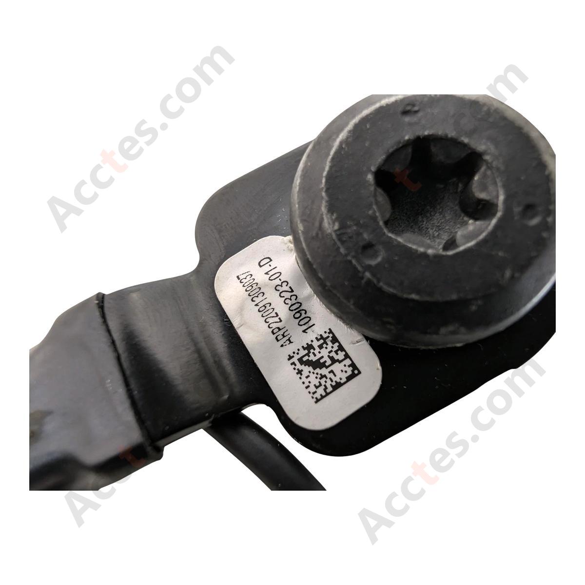 2017-2023 Tesla Model 3&Y M3 MY Front L/R Left or Right Seat Belt Lock OEM 1090323-01-D