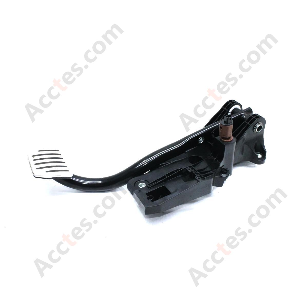 Tesla Model Y Brake Pedal assembly 1189691-51-A Electric 393kw 2022 Rhd
