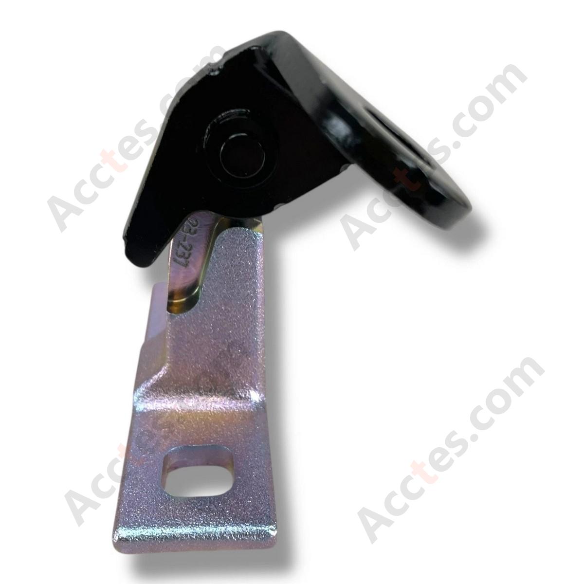Tesla 2020-2024 Model Y Rear Right Upper Door Hinge OEM 1497498-00-C