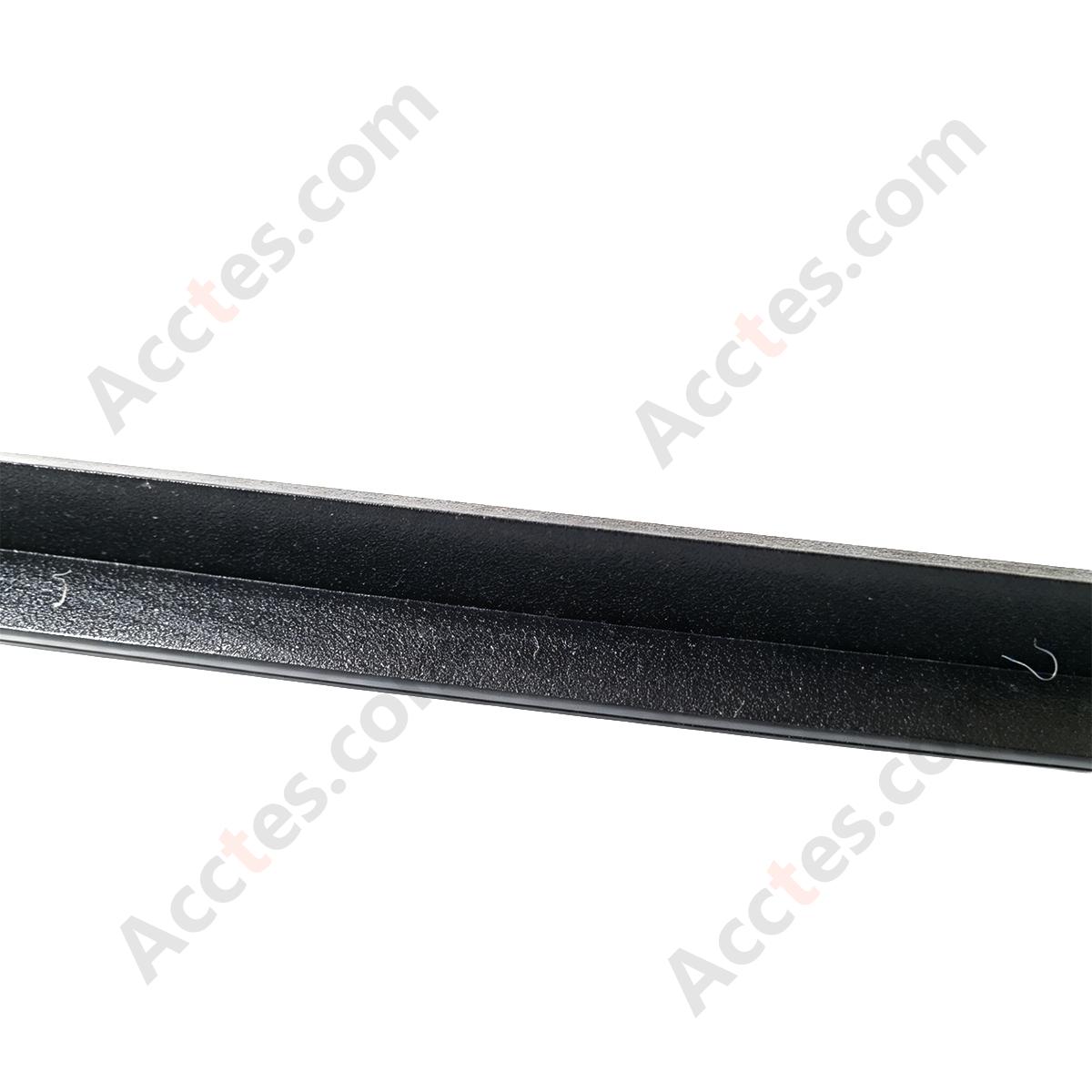 Tesla 5YJY Model Y 2022 Right Side Front Inner Door Belt Seal 1500063-00-C