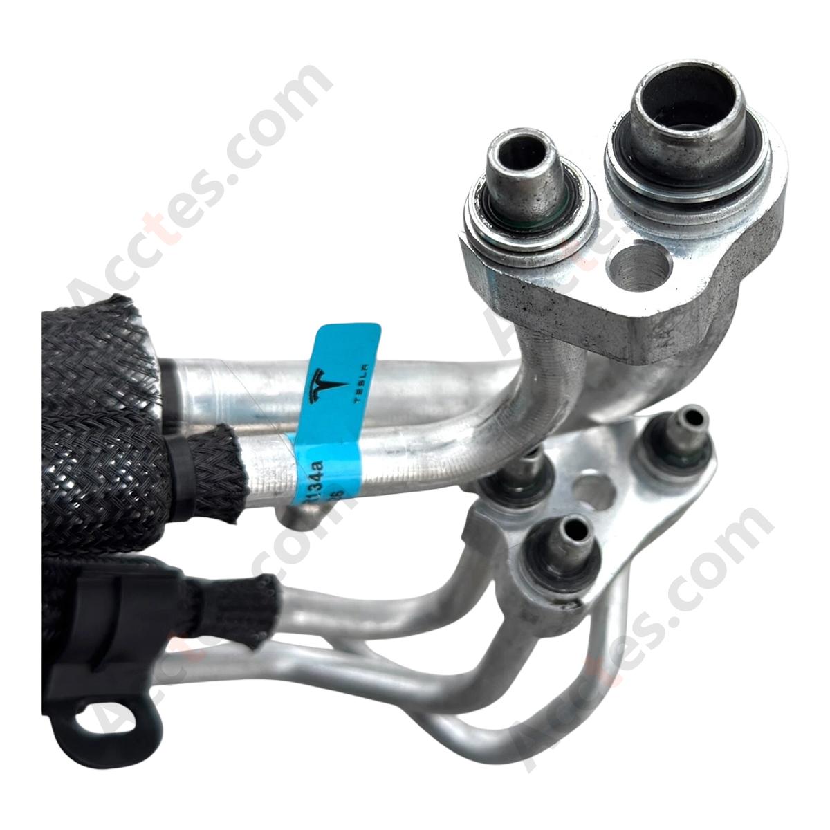 OEM Low Pressure 5-Way HVAC Compressor Super Manifold Pipe OE 1626680-00-E For 2021-2024 Tesla Model Y