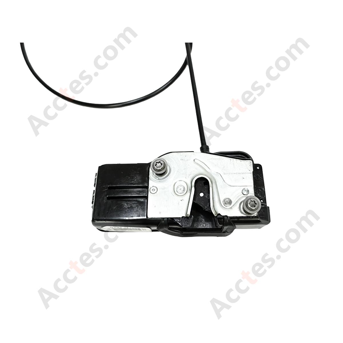 Tesla Model S (2016-2021) OEM Rear Right Door Lock Latch 6008914-99-D