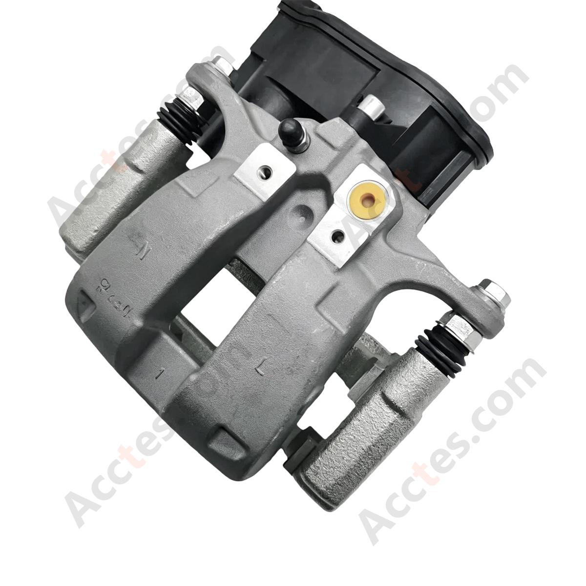 Tesla 2021-2024 Model Y Rear cylinder - regular version - RH (with brake pads)