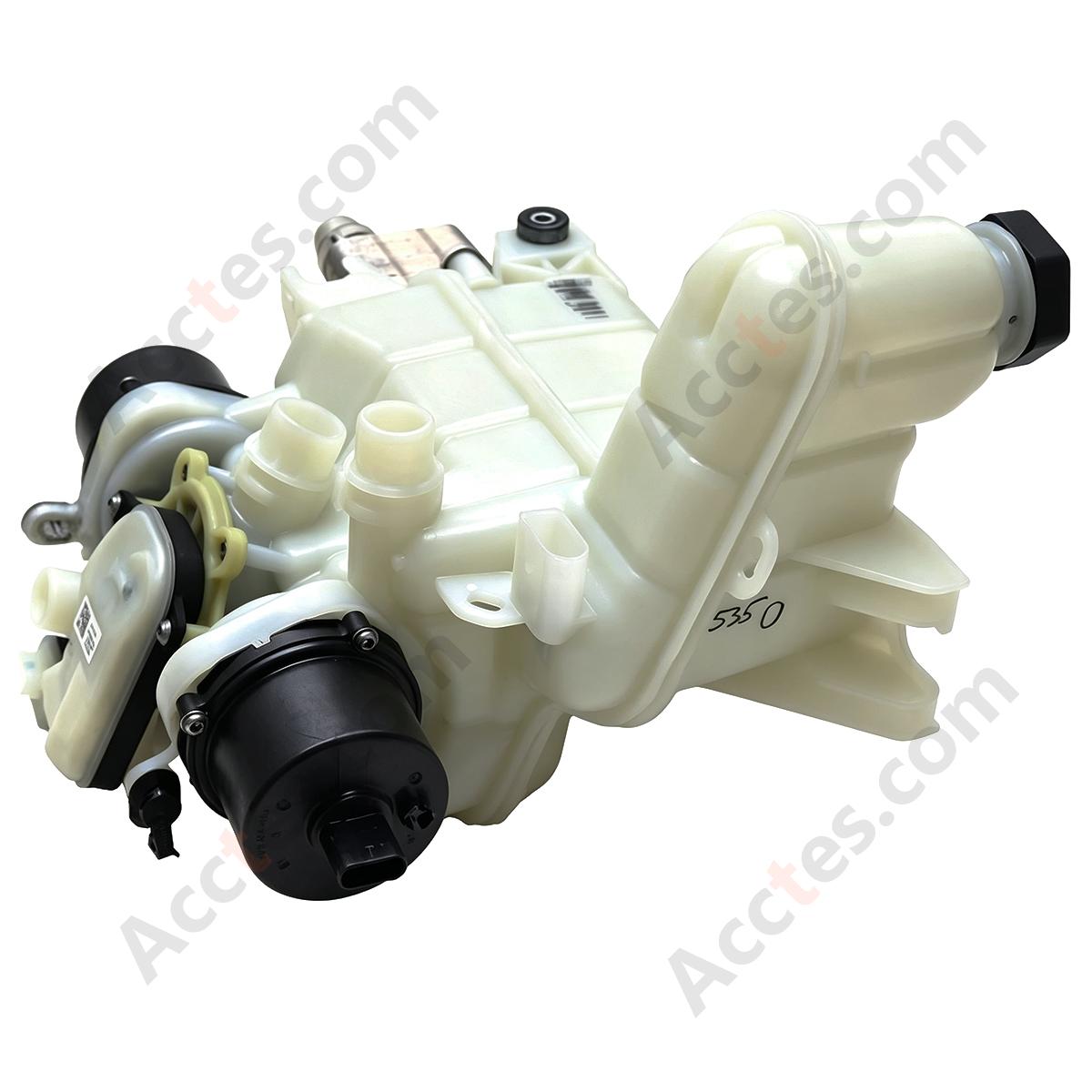 Fits for 2017-2024 Tesla Model 3 Coolant Expansion Tank With Pump Reference 109701500M