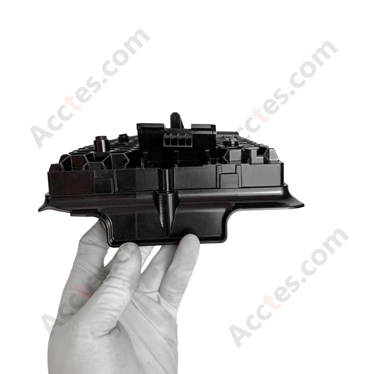 For Tesla Model Y Right Body Controller  Gen 3 Assembly 165765010B