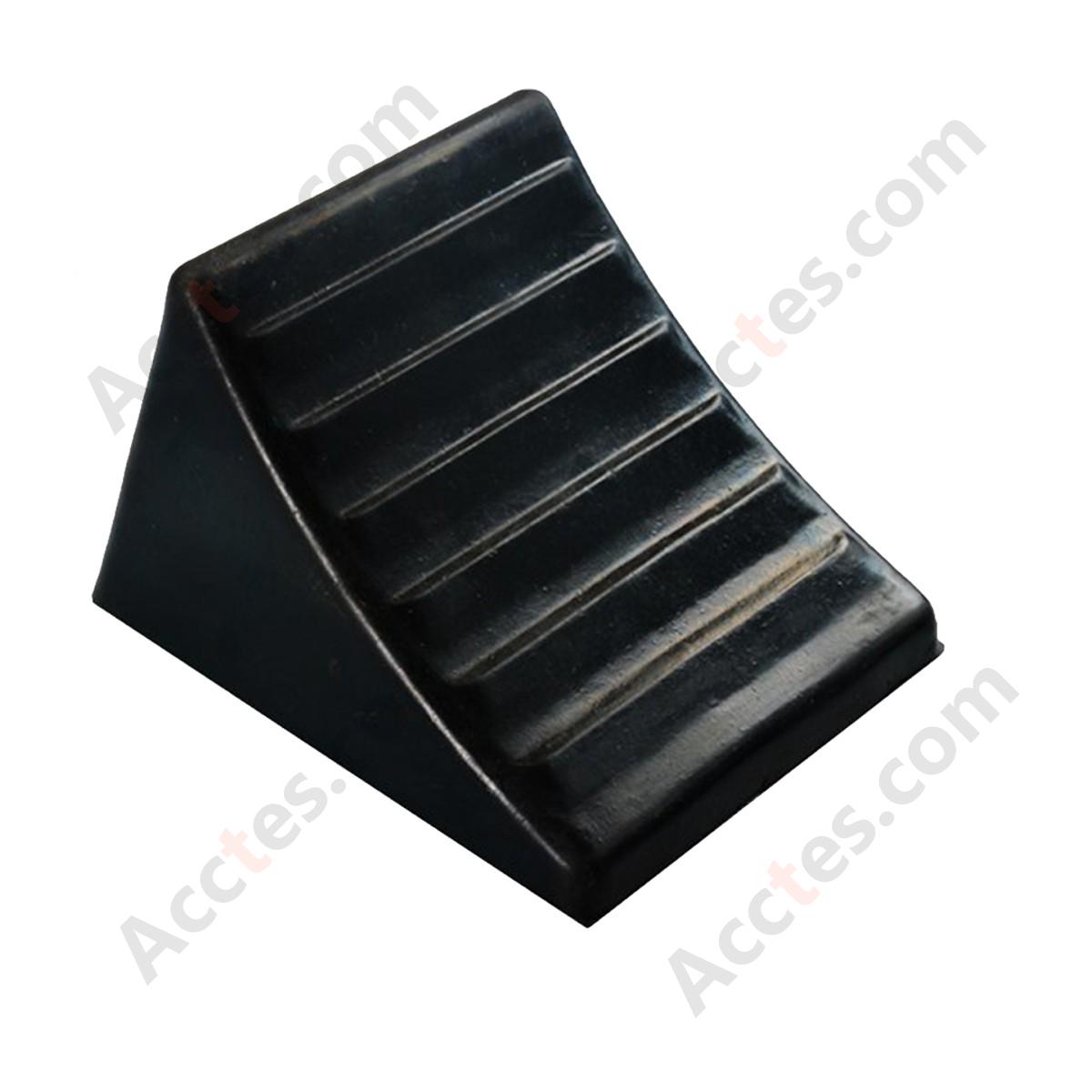 Rubber Truck Wheel Chock Stop 17x15x11 Anti Slip
